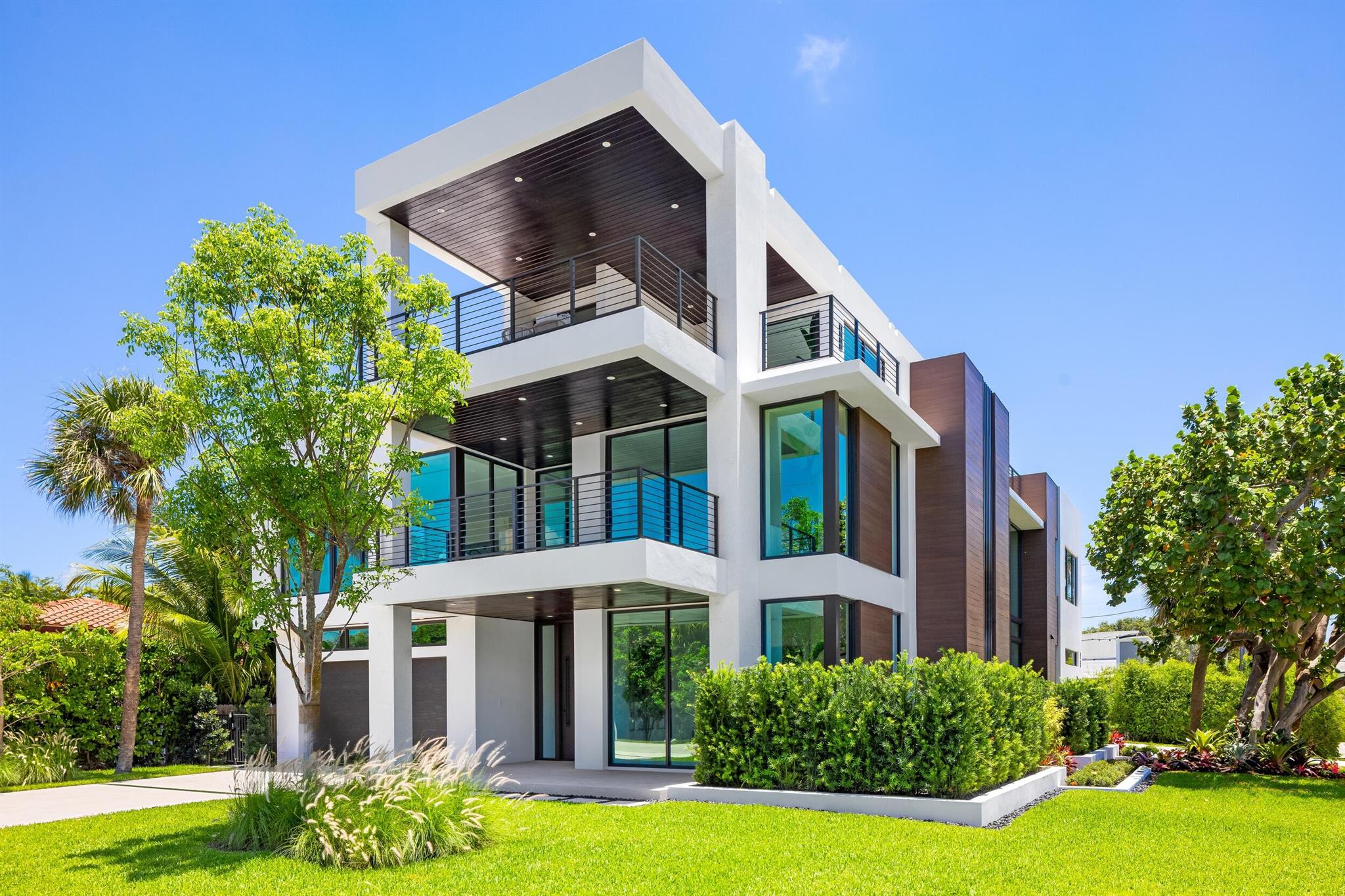 BOCA RATON RIVIERA UNIT B - Residential