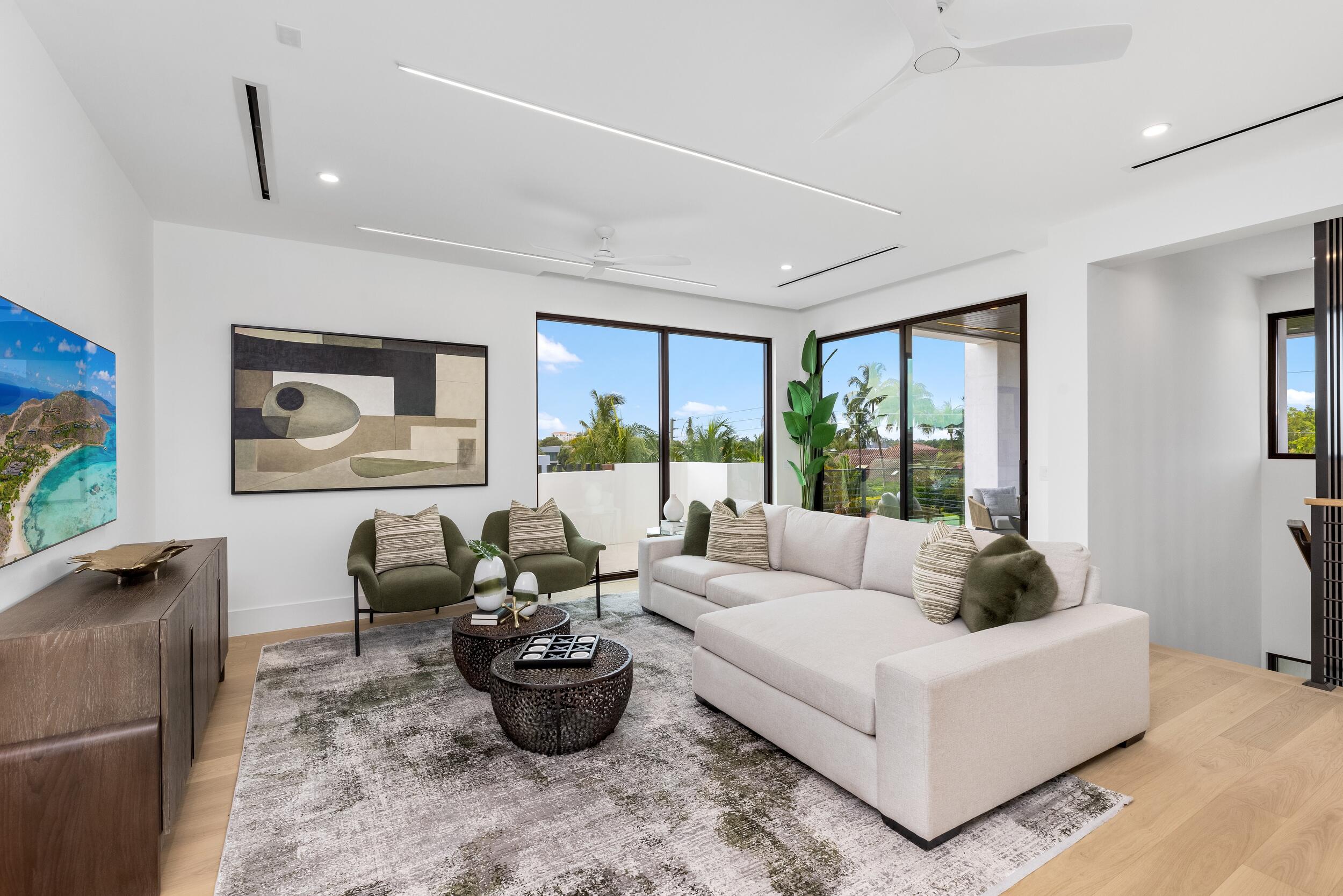 BOCA RATON RIVIERA UNIT B - Residential