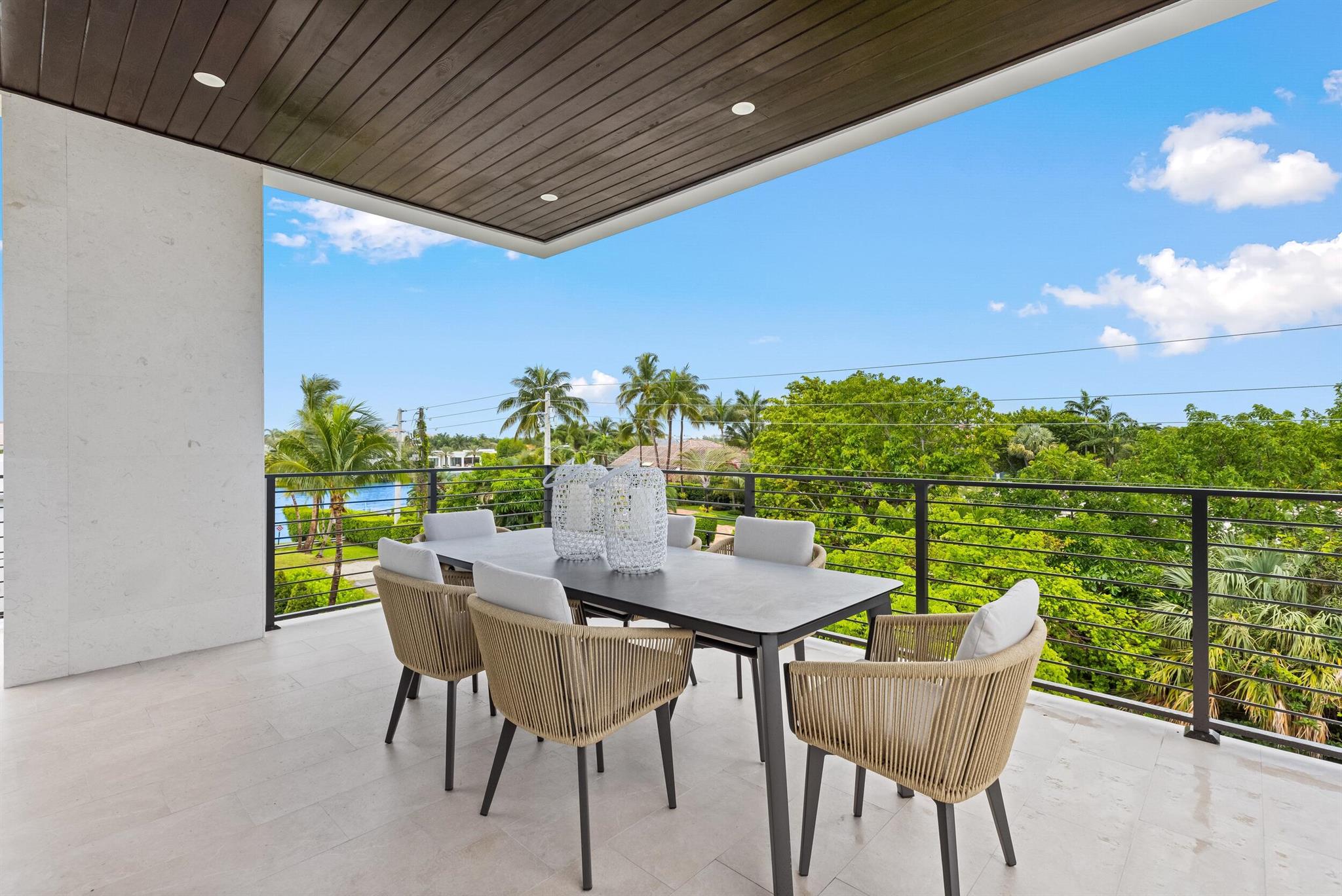 BOCA RATON RIVIERA UNIT B - Residential