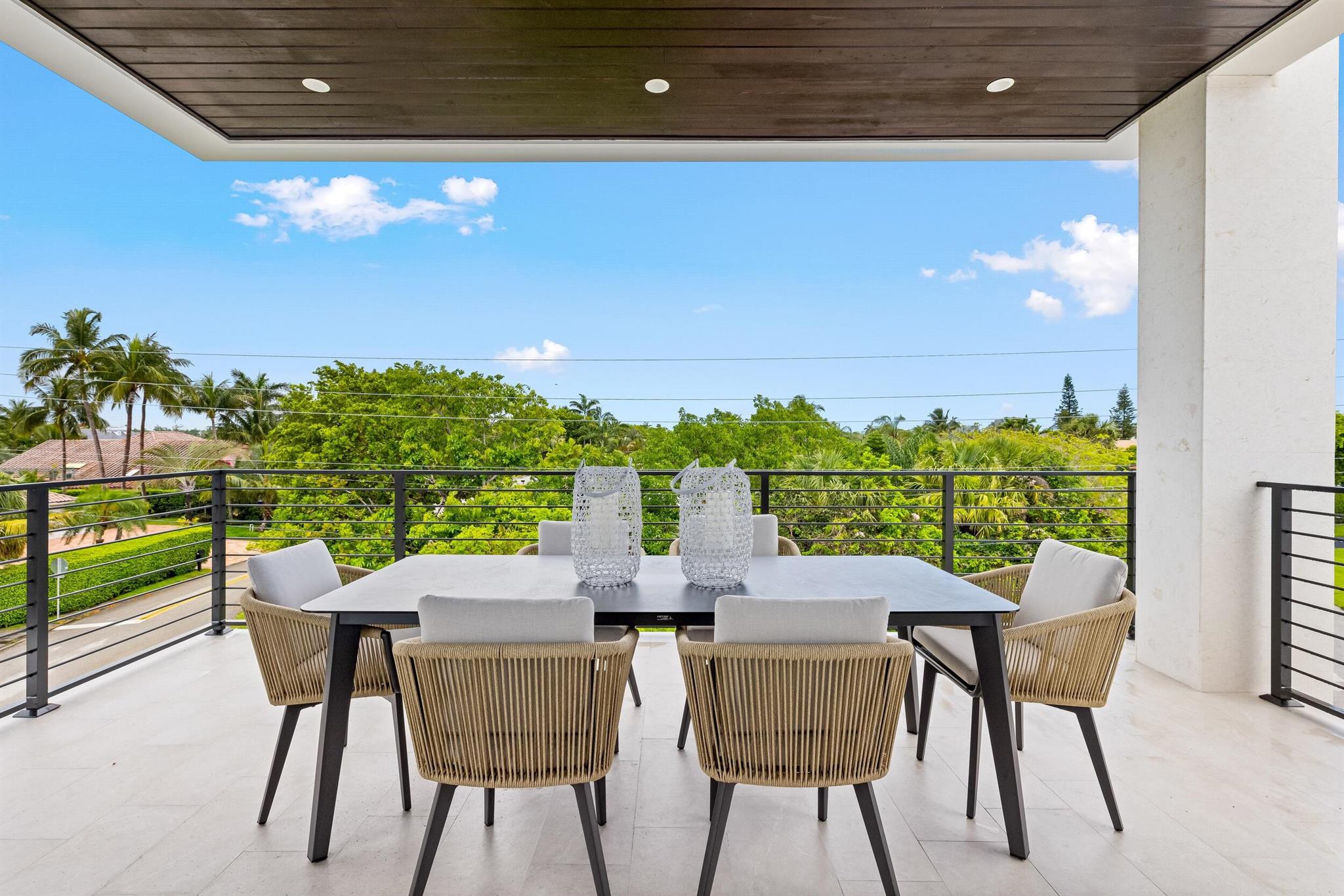 BOCA RATON RIVIERA UNIT B - Residential