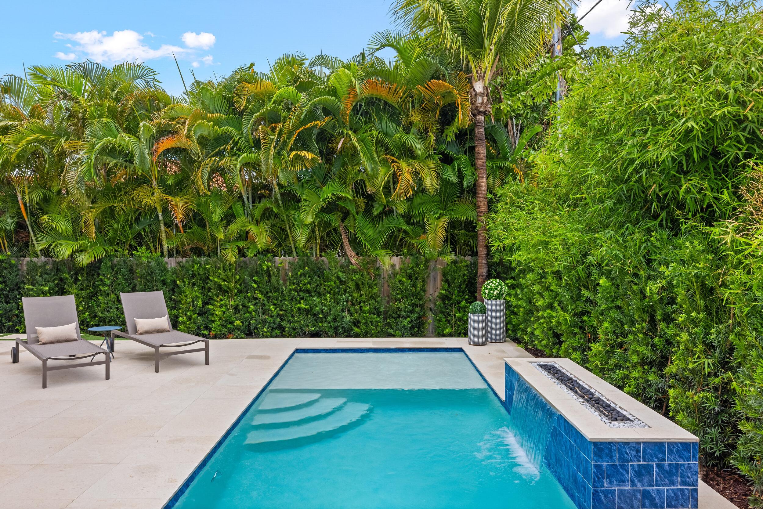 BOCA RATON RIVIERA UNIT B - Residential