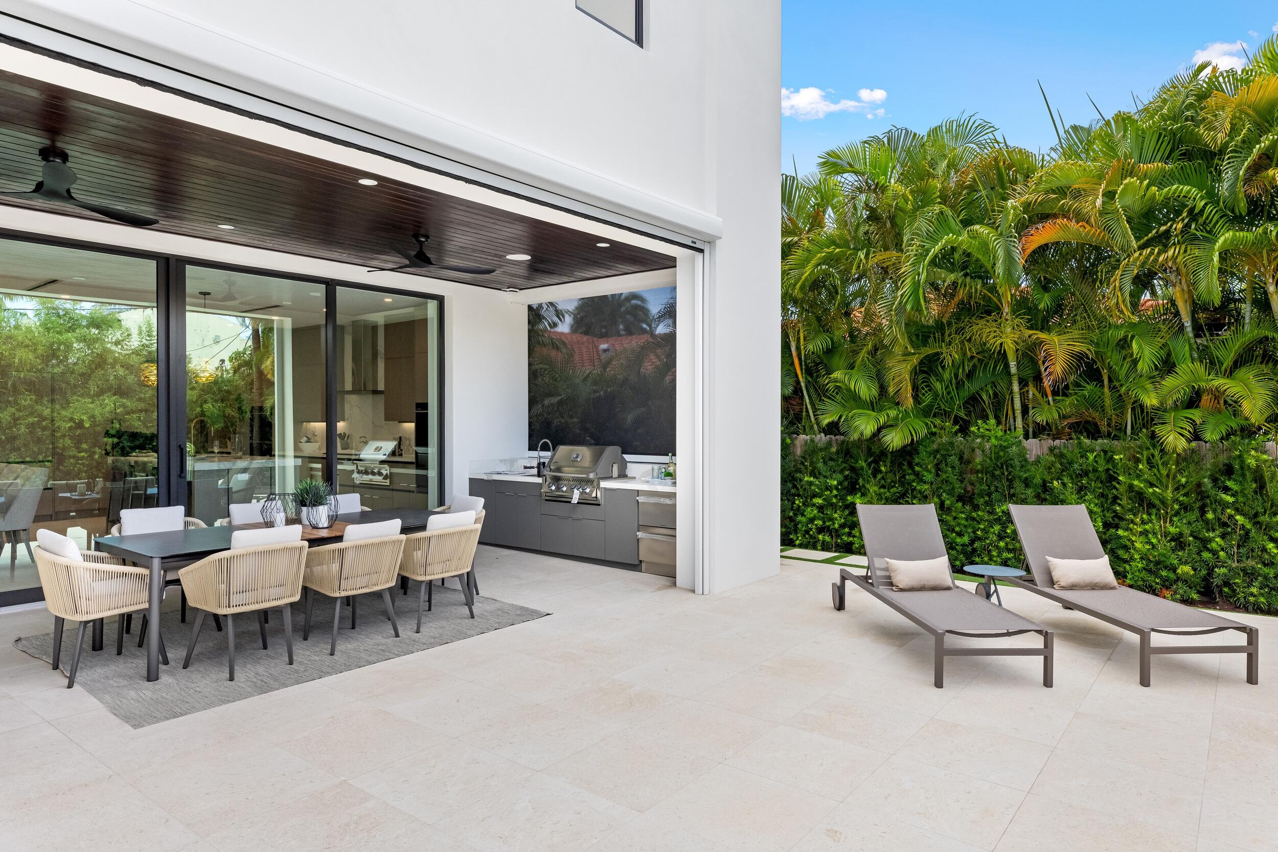 BOCA RATON RIVIERA UNIT B - Residential