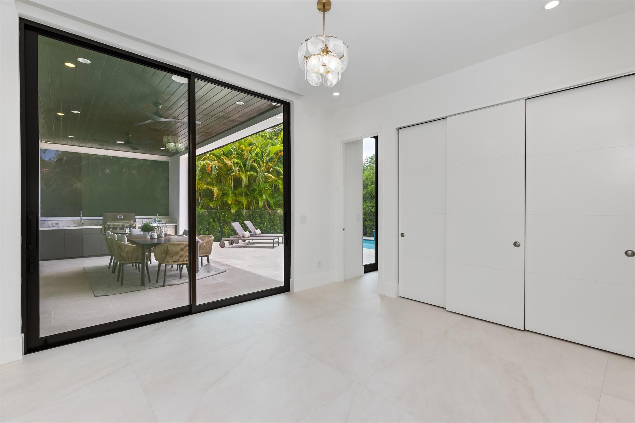 BOCA RATON RIVIERA UNIT B - Residential