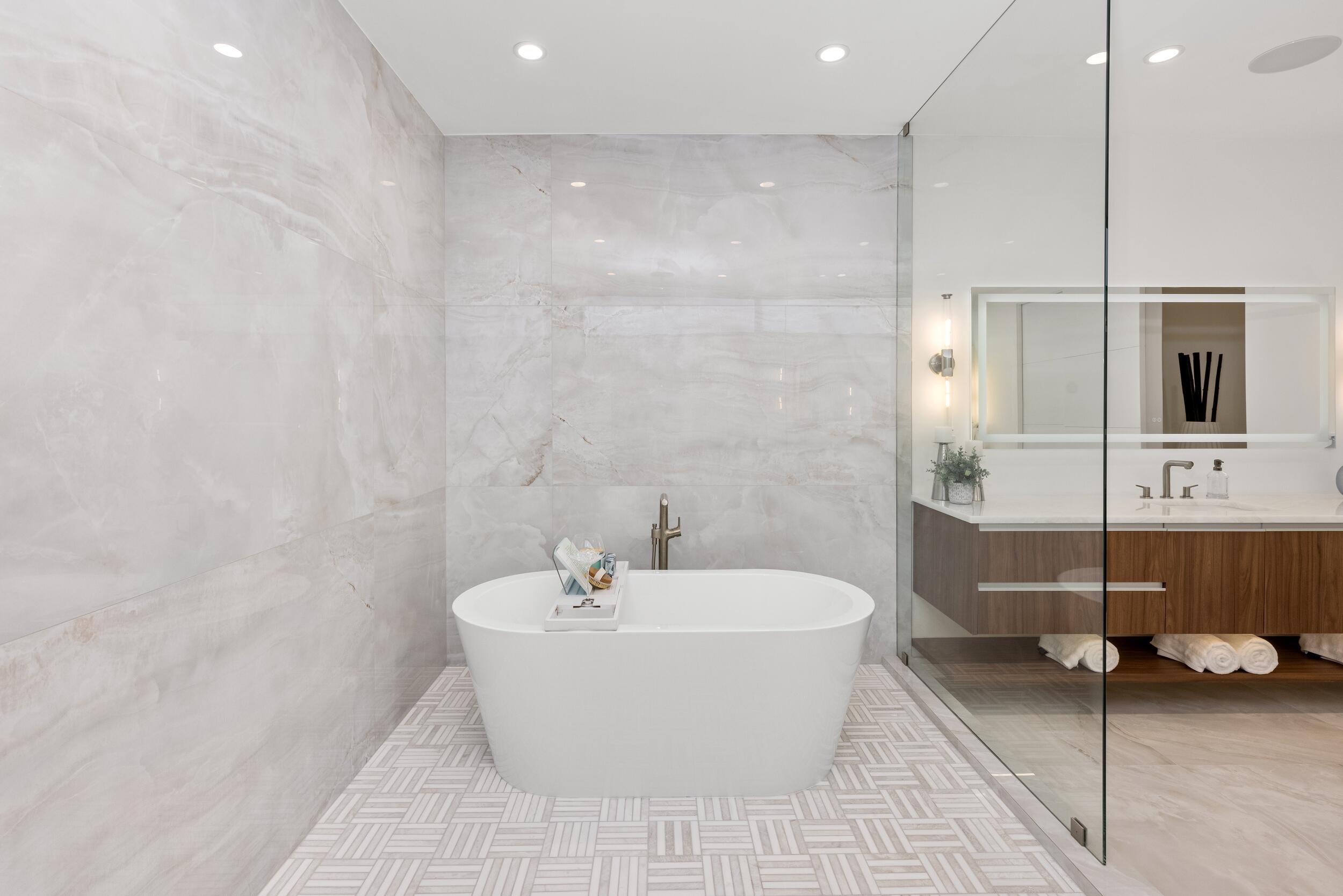 BOCA RATON RIVIERA UNIT B - Residential