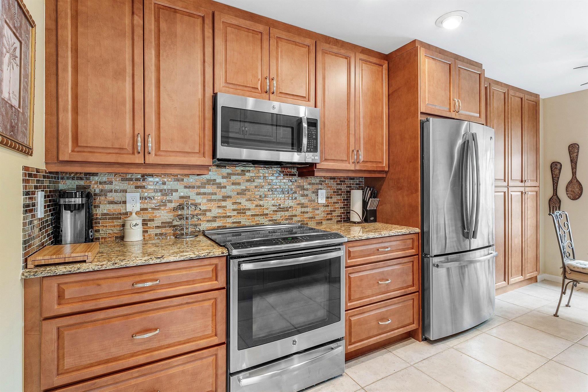 WHISPER WALK SEC D CONDO - Residential