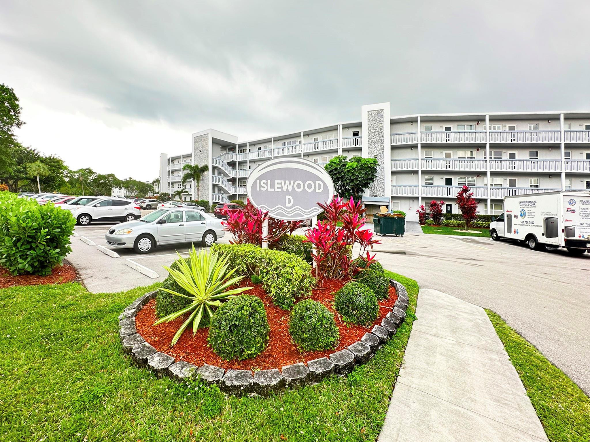 Century Village East - Residential