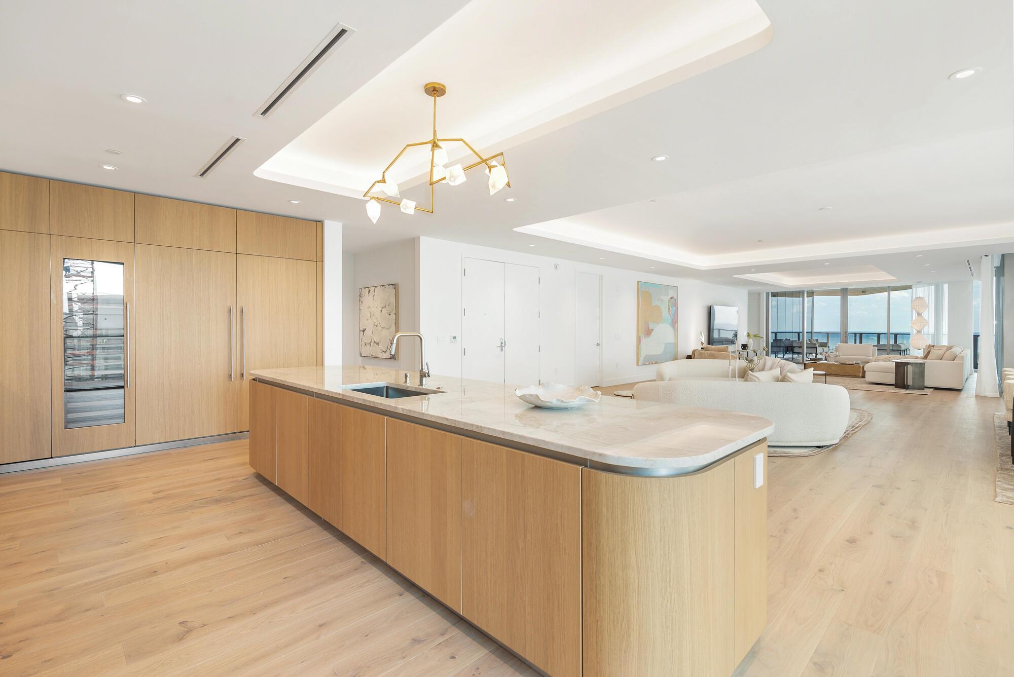 FLAGLER FORTE RESIDENCES - Residential