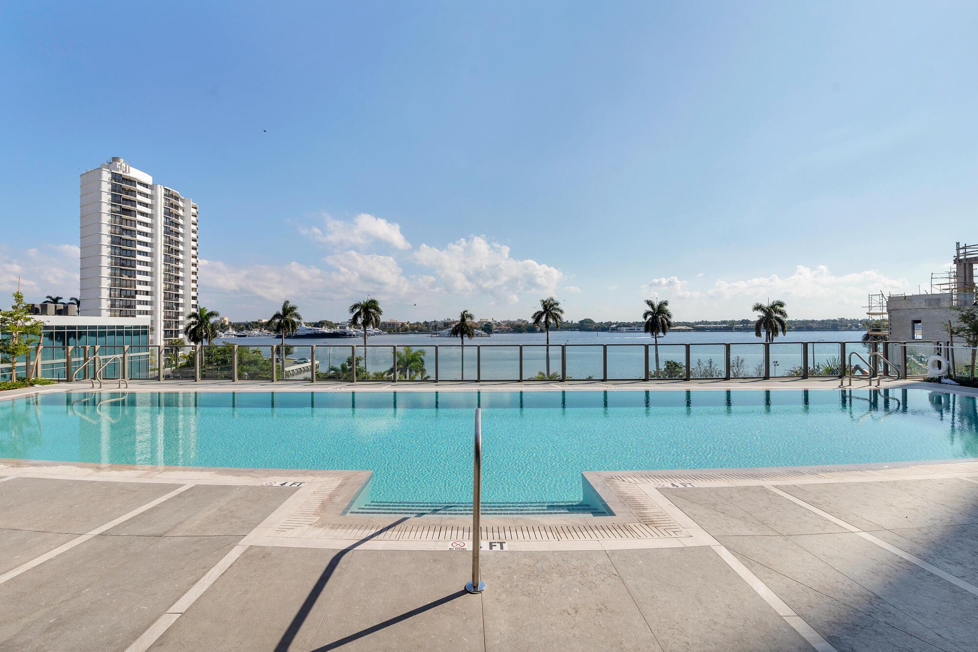 FLAGLER FORTE RESIDENCES - Residential