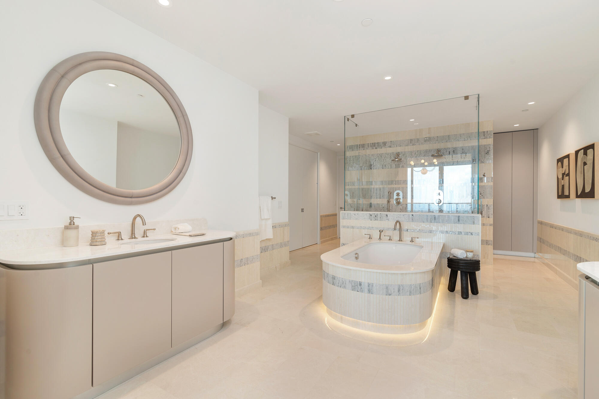 FLAGLER FORTE RESIDENCES - Residential