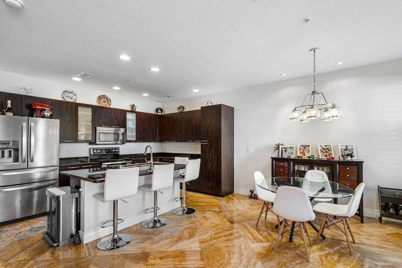 4930 NW 15th Avenue