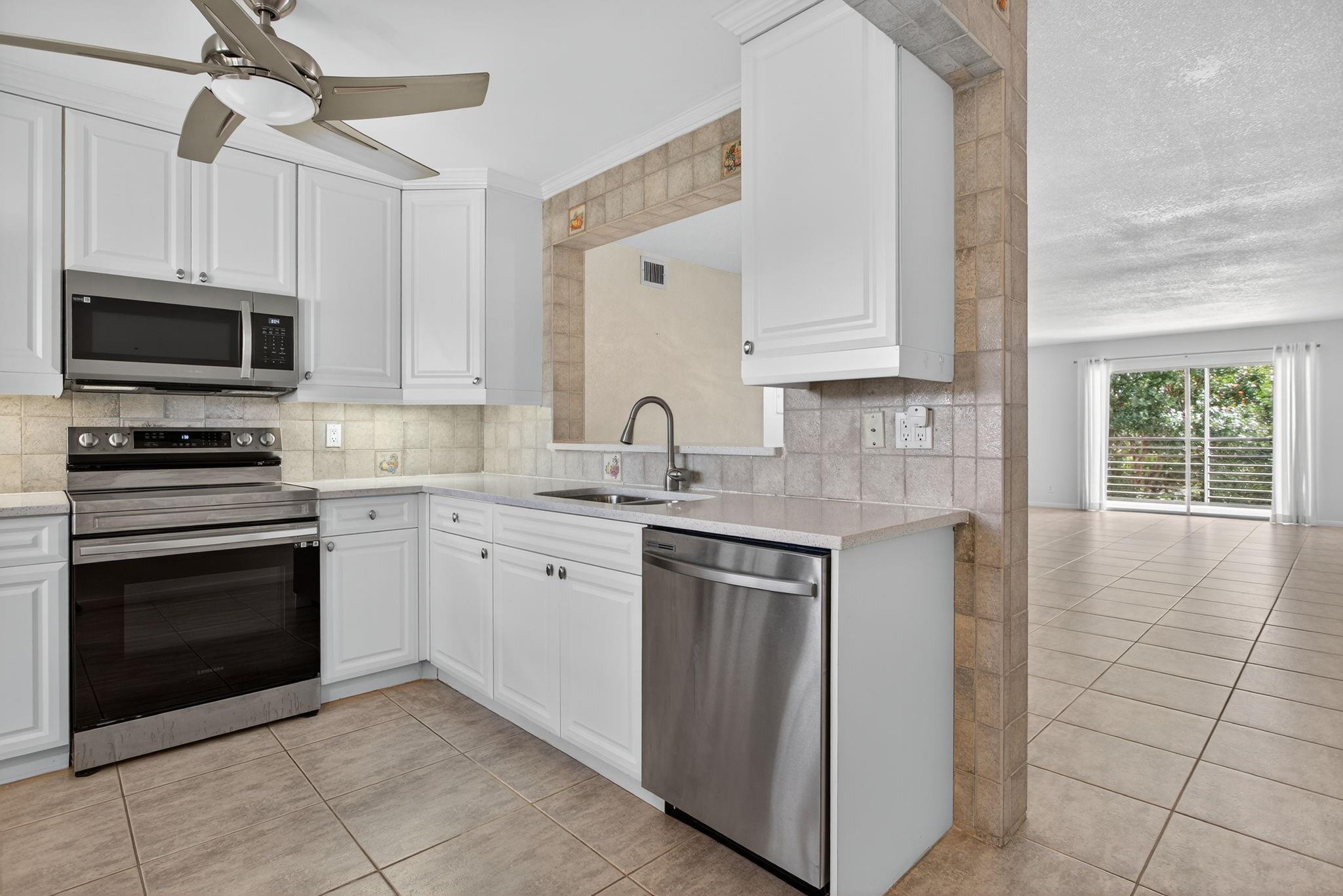 WYNMOOR VILLAGE - Residential