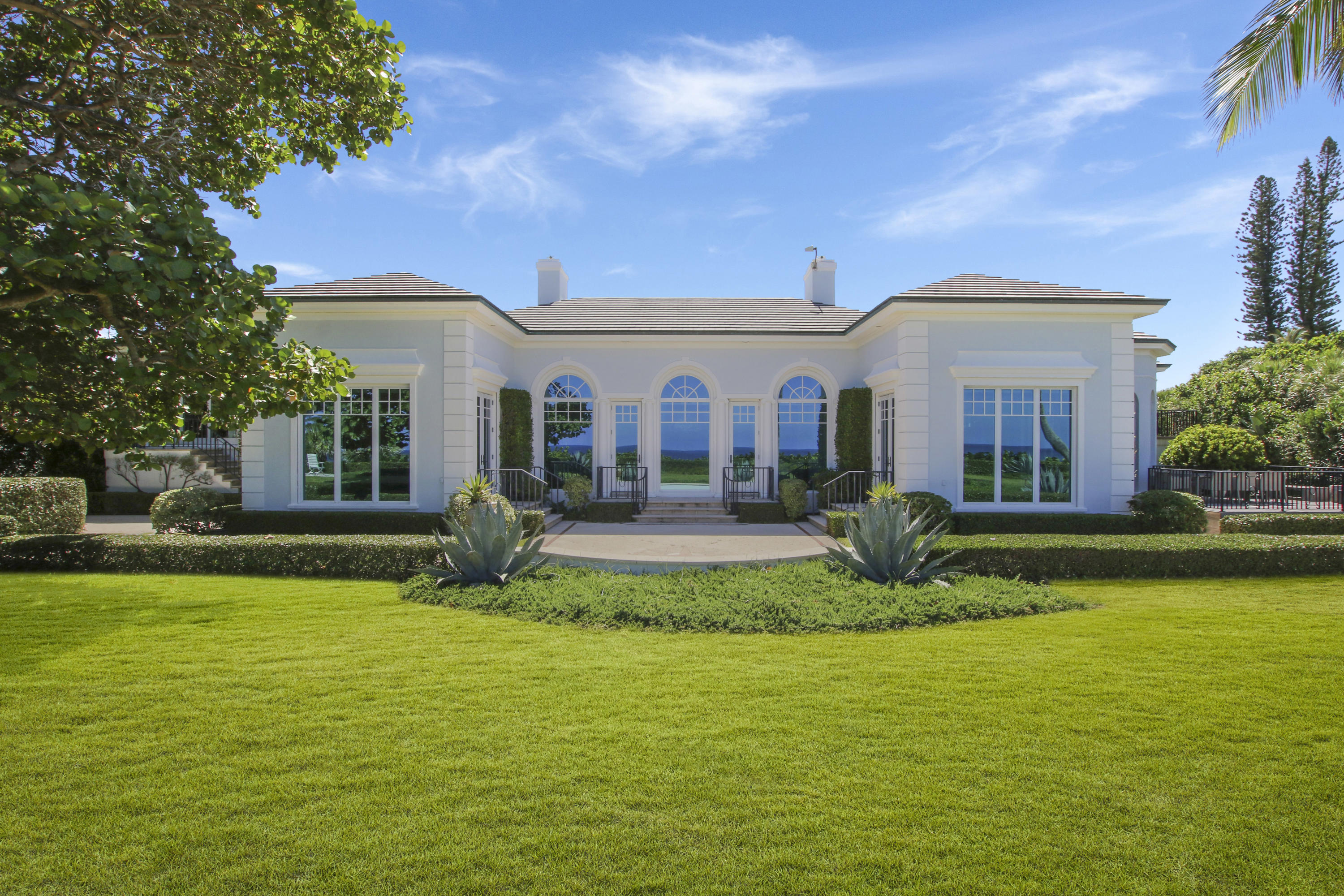 Jupiter Island - Residential