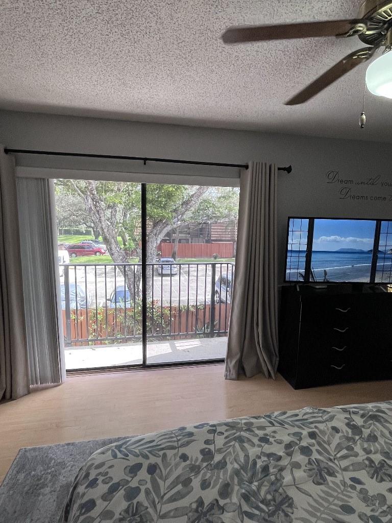 PINE ISLAND RIDGE SECTION - Residential