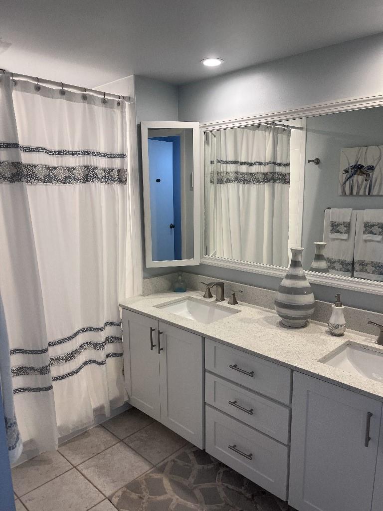 PINE ISLAND RIDGE SECTION - Residential