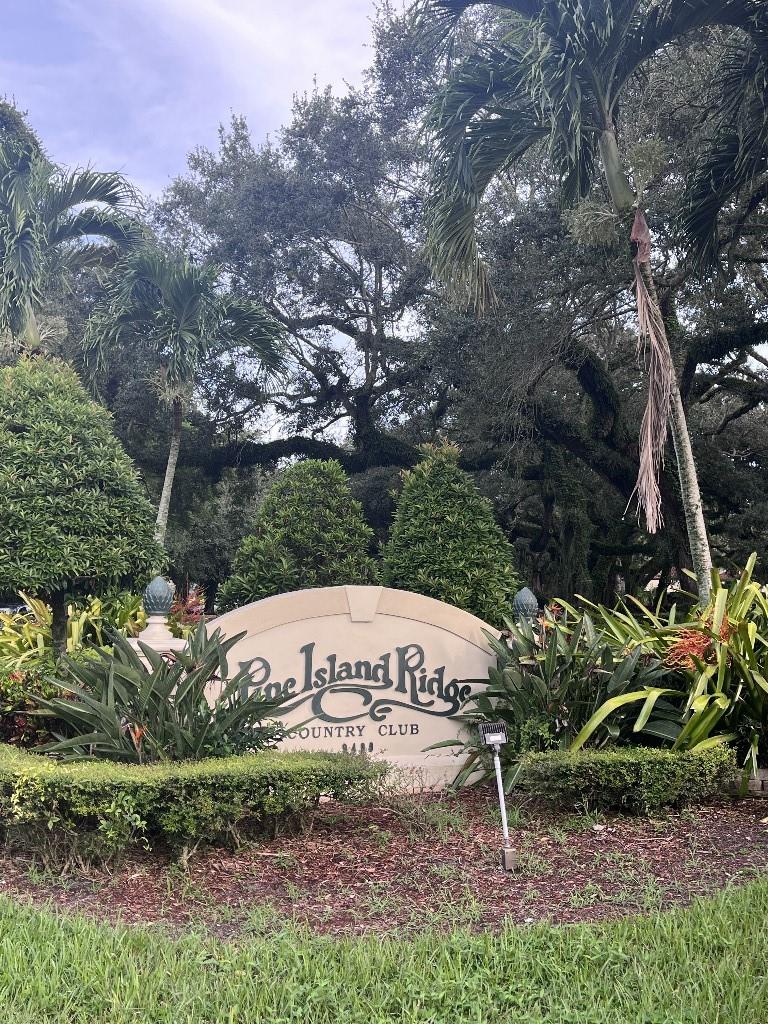 PINE ISLAND RIDGE SECTION - Residential