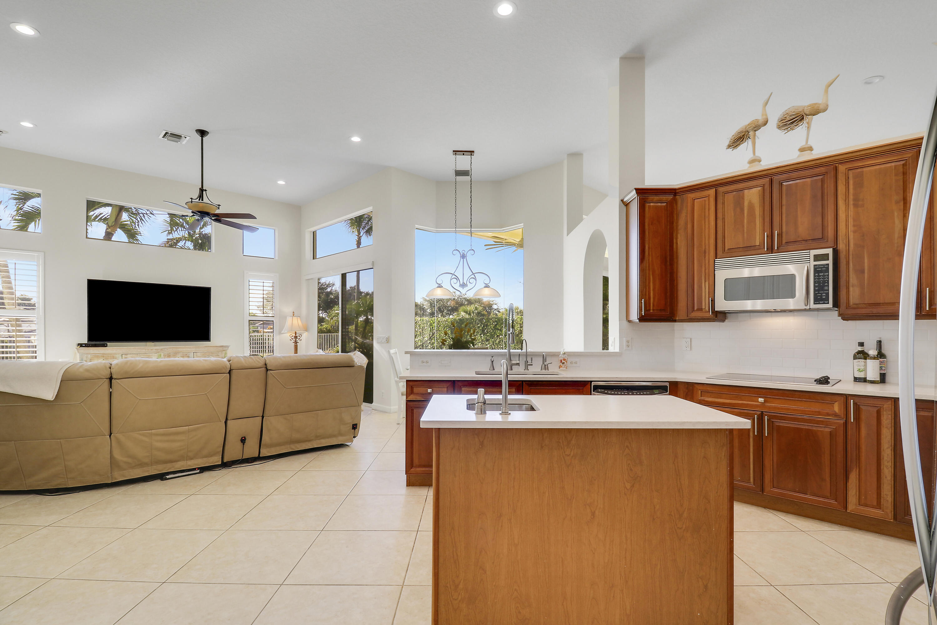 LOST RIVER COVE - Residential