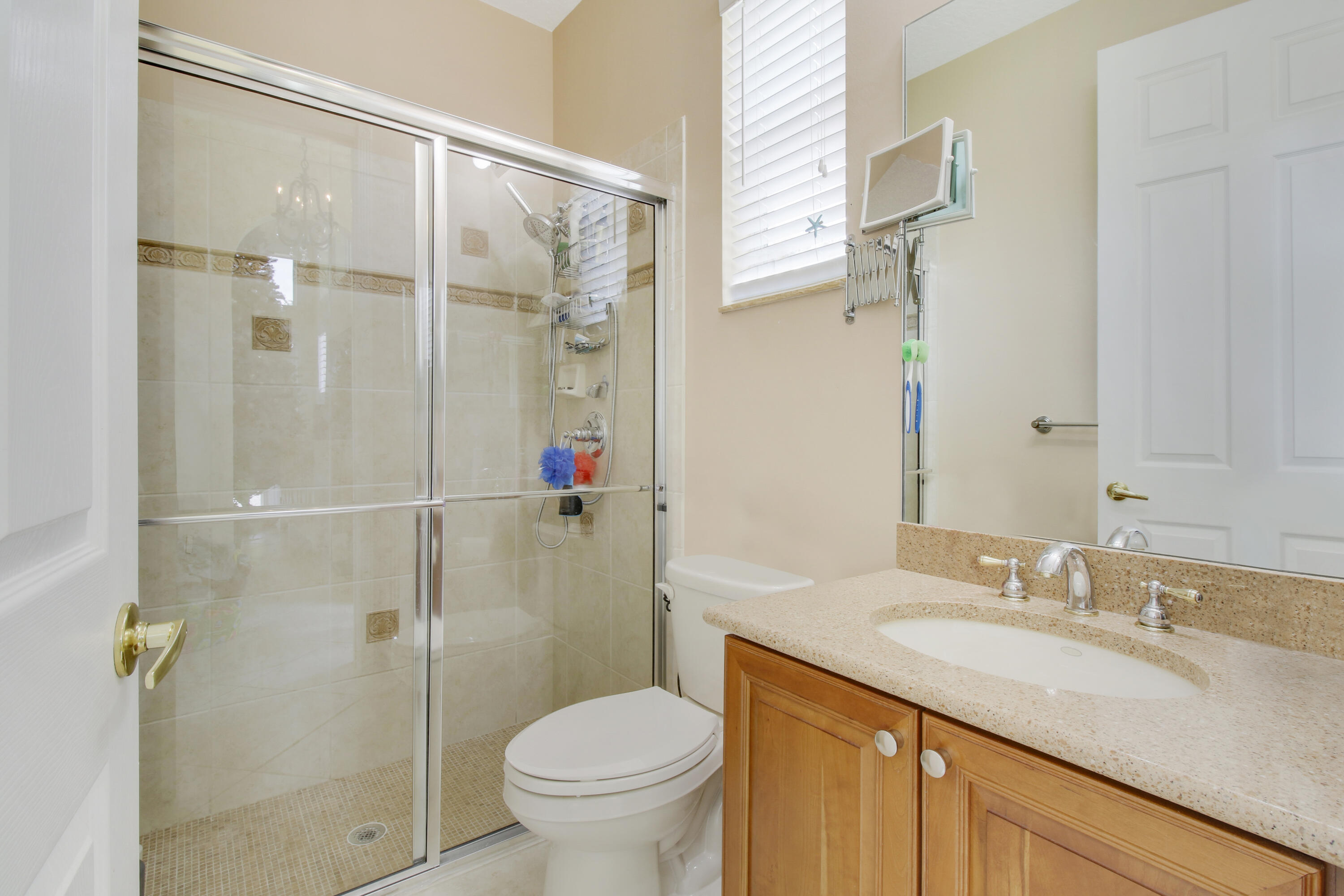 LOST RIVER COVE - Residential