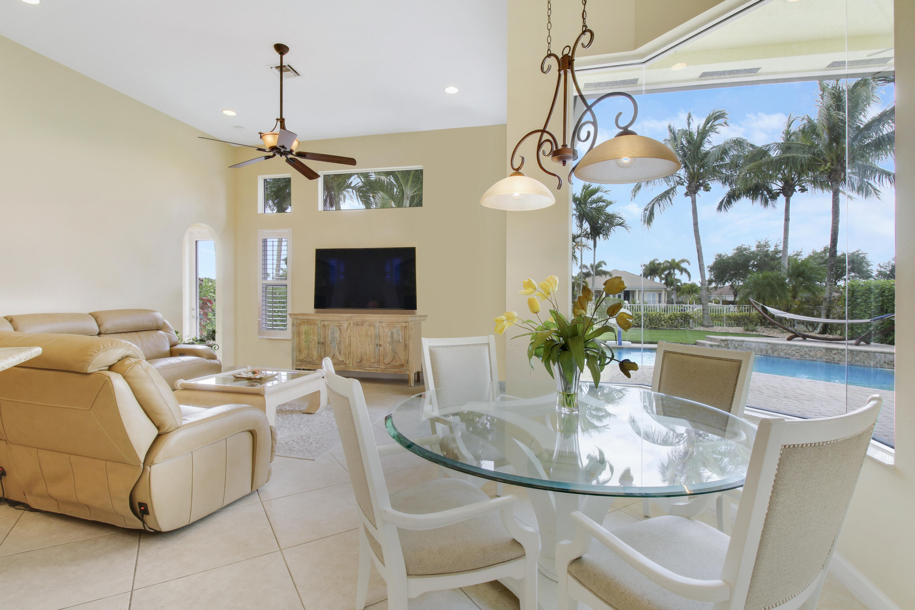 LOST RIVER COVE - Residential