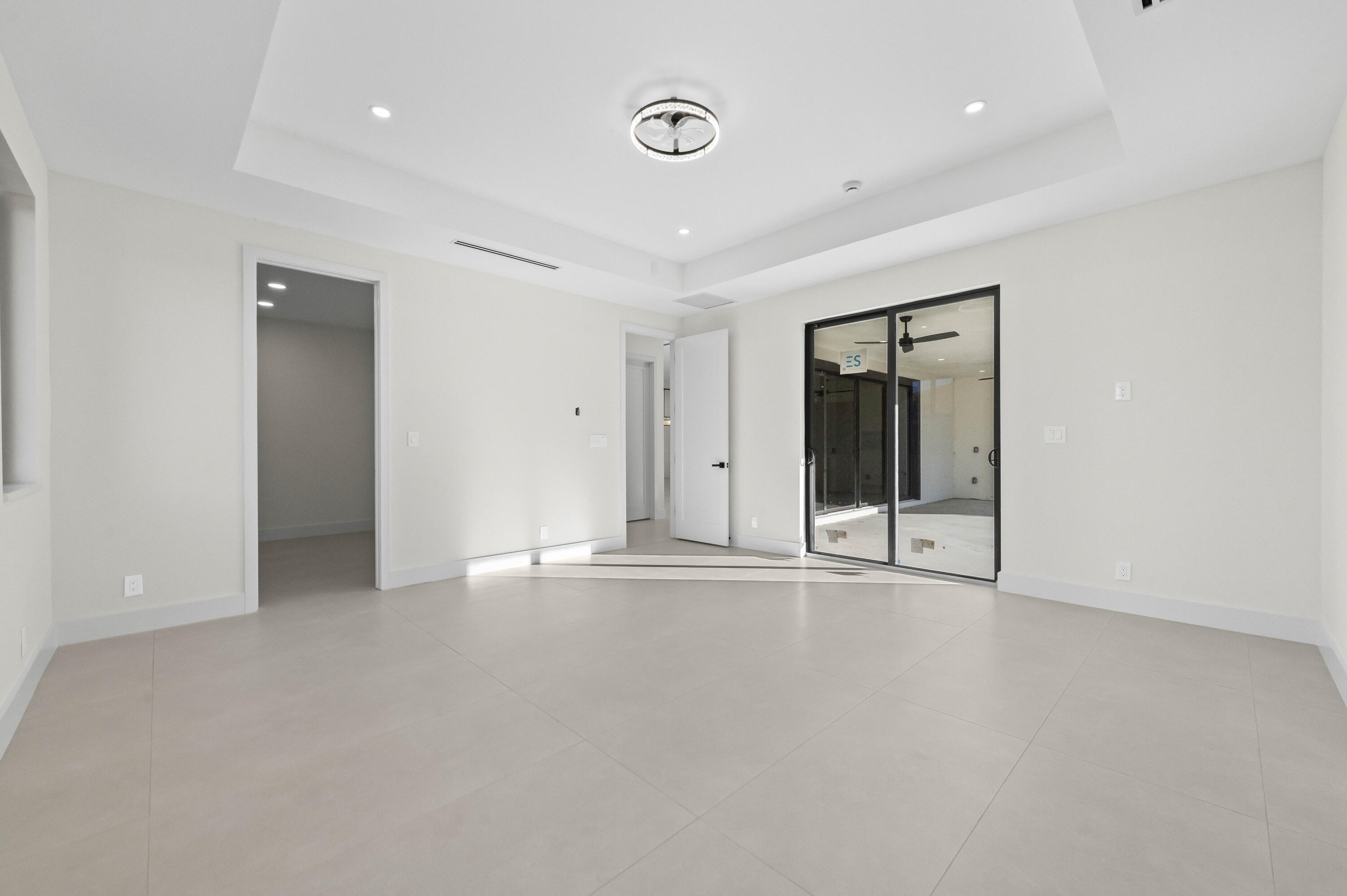 COCONUT CREEK 11TH SEC - Residential