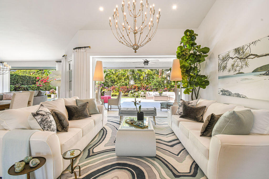 JUPITER INLET BEACH COLON - Residential