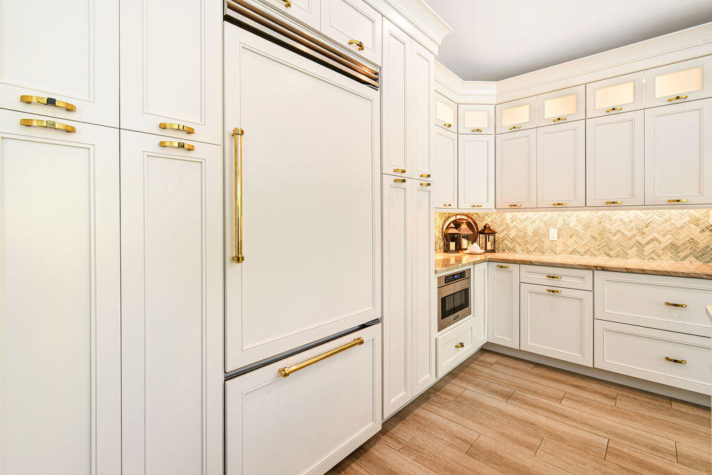 JUPITER INLET BEACH COLON - Residential