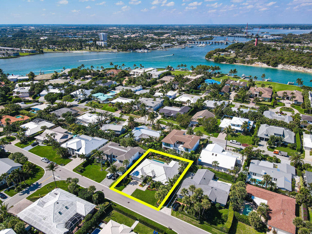 JUPITER INLET BEACH COLON - Residential