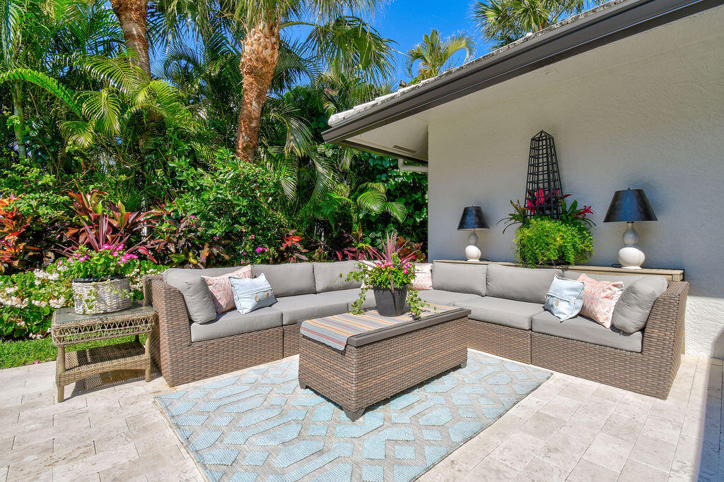 JUPITER INLET BEACH COLON - Residential