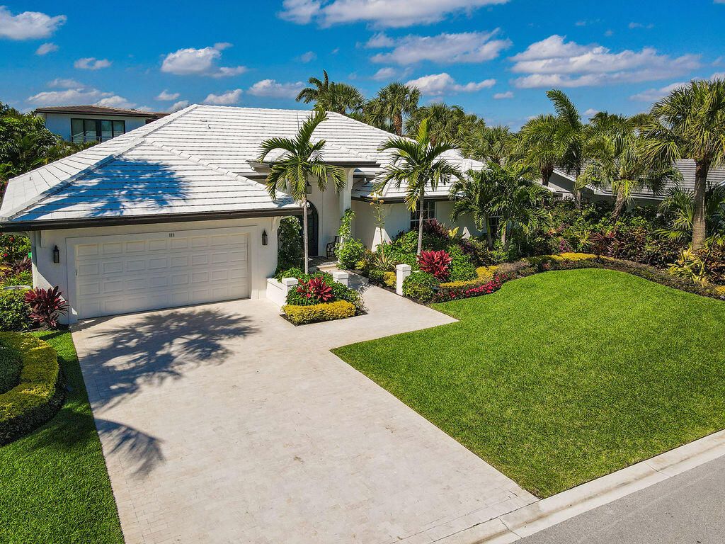 Photo of 189 Shelter Lane, Jupiter Inlet Colony, FL 33469 (MLS # R10783669)