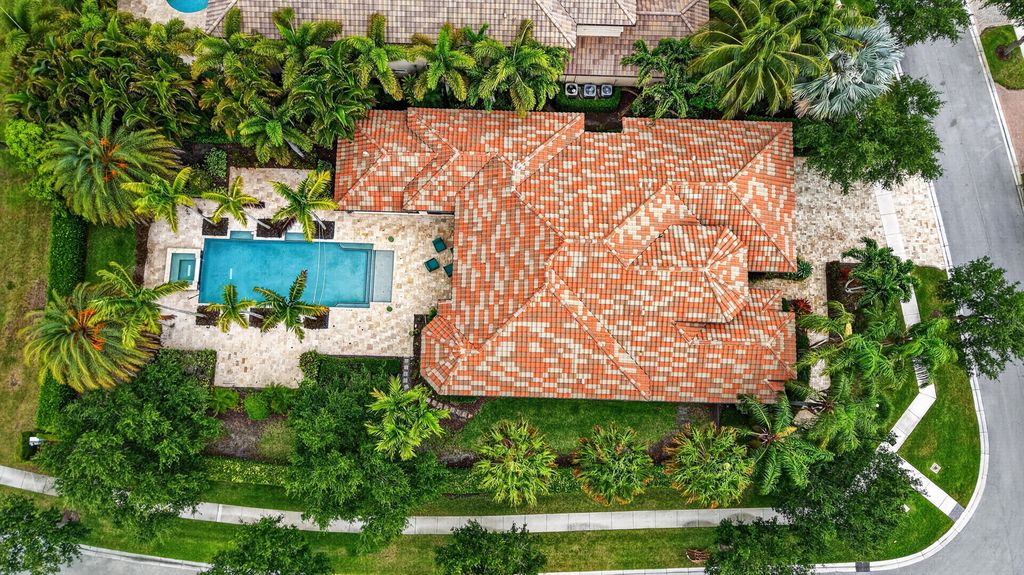 Photo of 8920 Sydney Harbor Circle, Delray Beach, FL 33446 (MLS # B26019891)