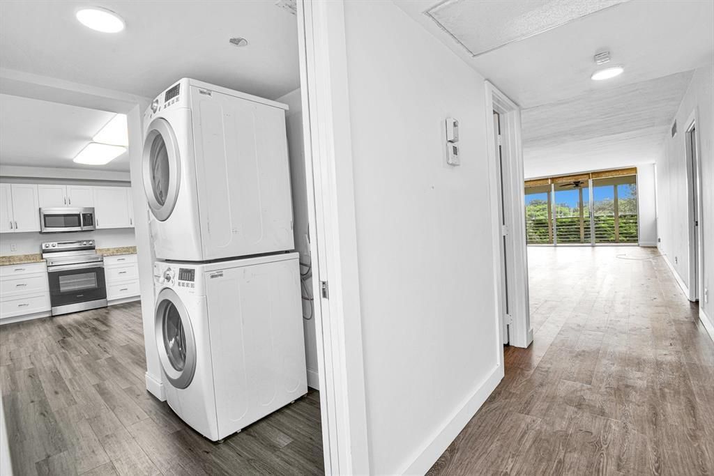 Photo of 3520 Oaks Way #307, Pompano Beach, FL 33069 (MLS # F10479670)