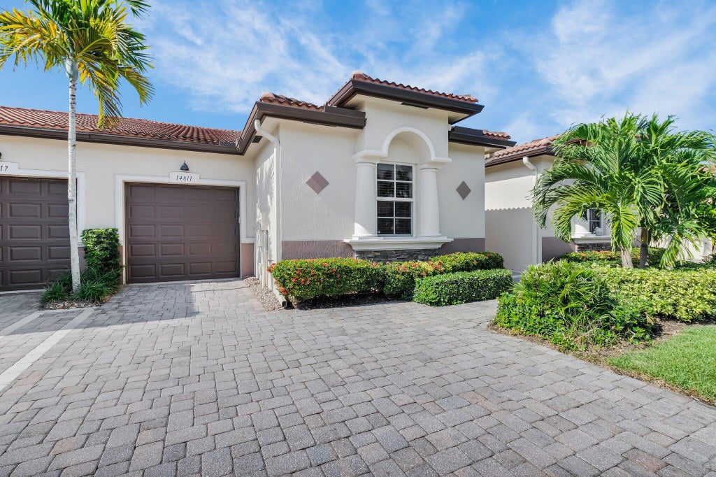 Photo of 14811 Via Porta, Delray Beach, FL 33446 (MLS # B26079239)