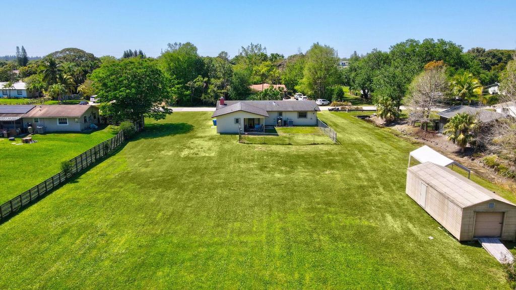 Photo of 6160 SW 188th Avenue, Southwest Ranches, FL 33332 (MLS # R11073279)