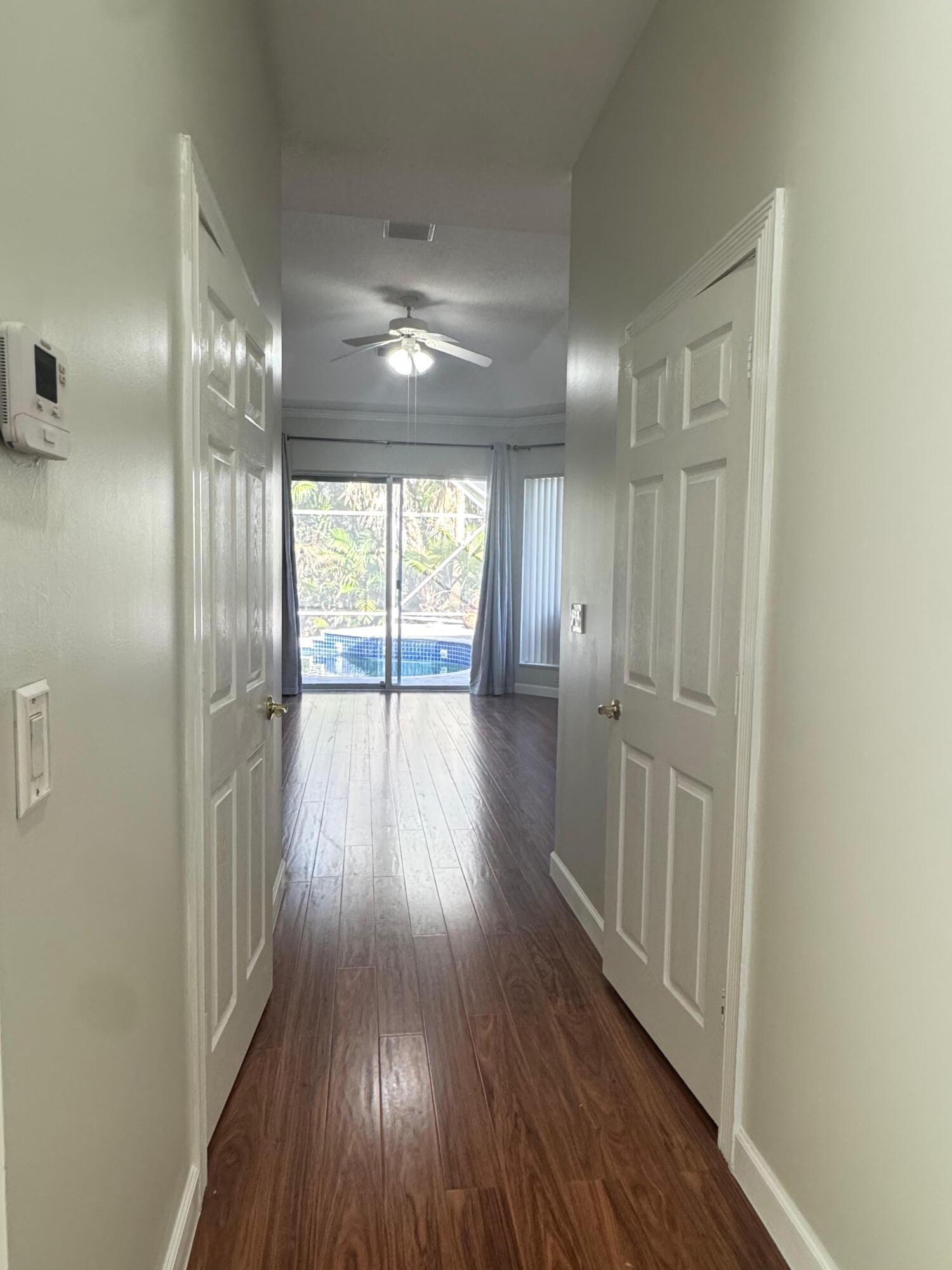 Fox Ridge 157-8 B - Residential Lease