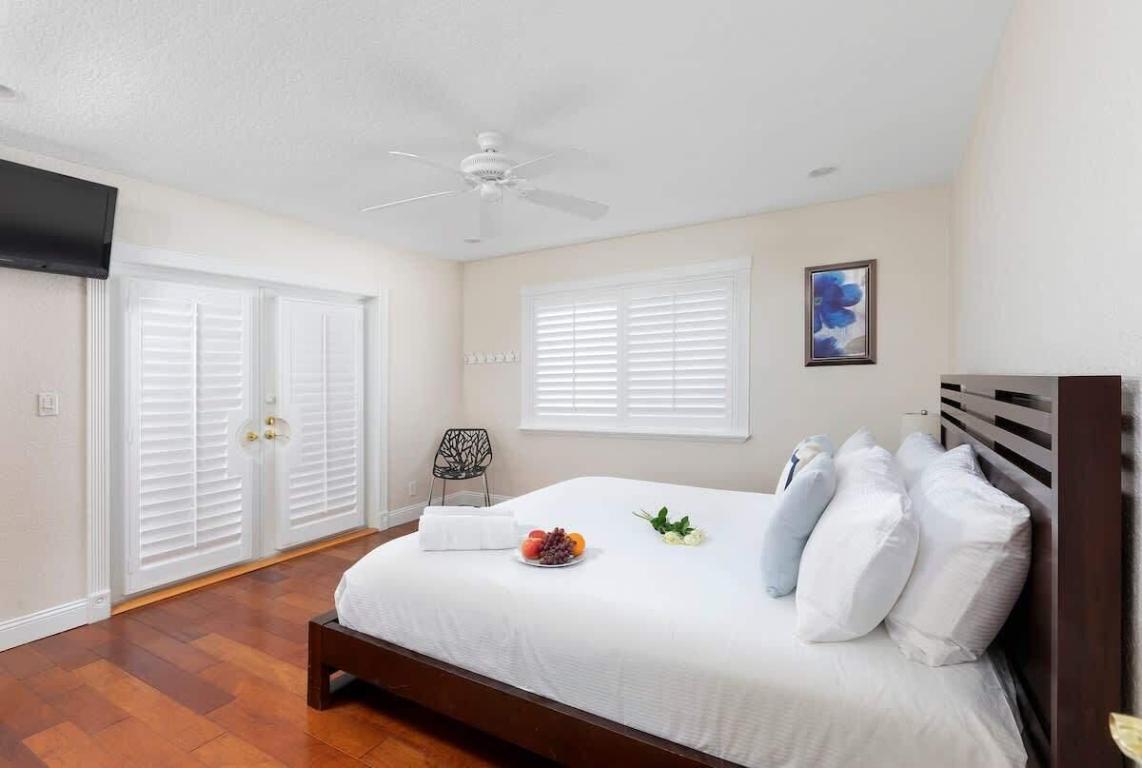 The Cove - Residential Lease