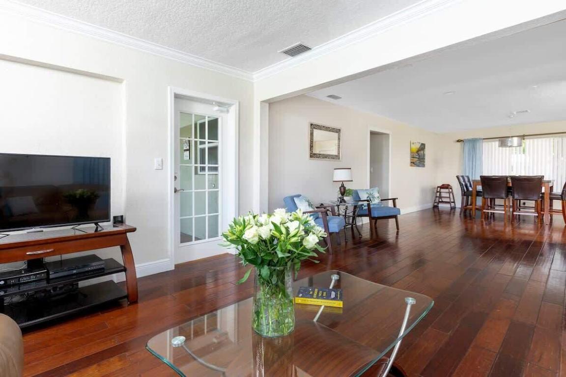 The Cove - Residential Lease