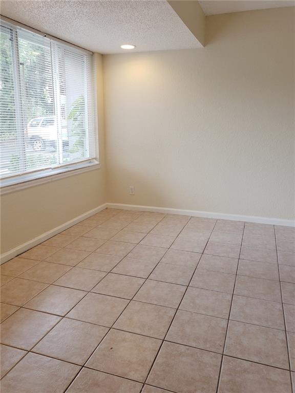 Coral Spgs University Dri - Residential Lease