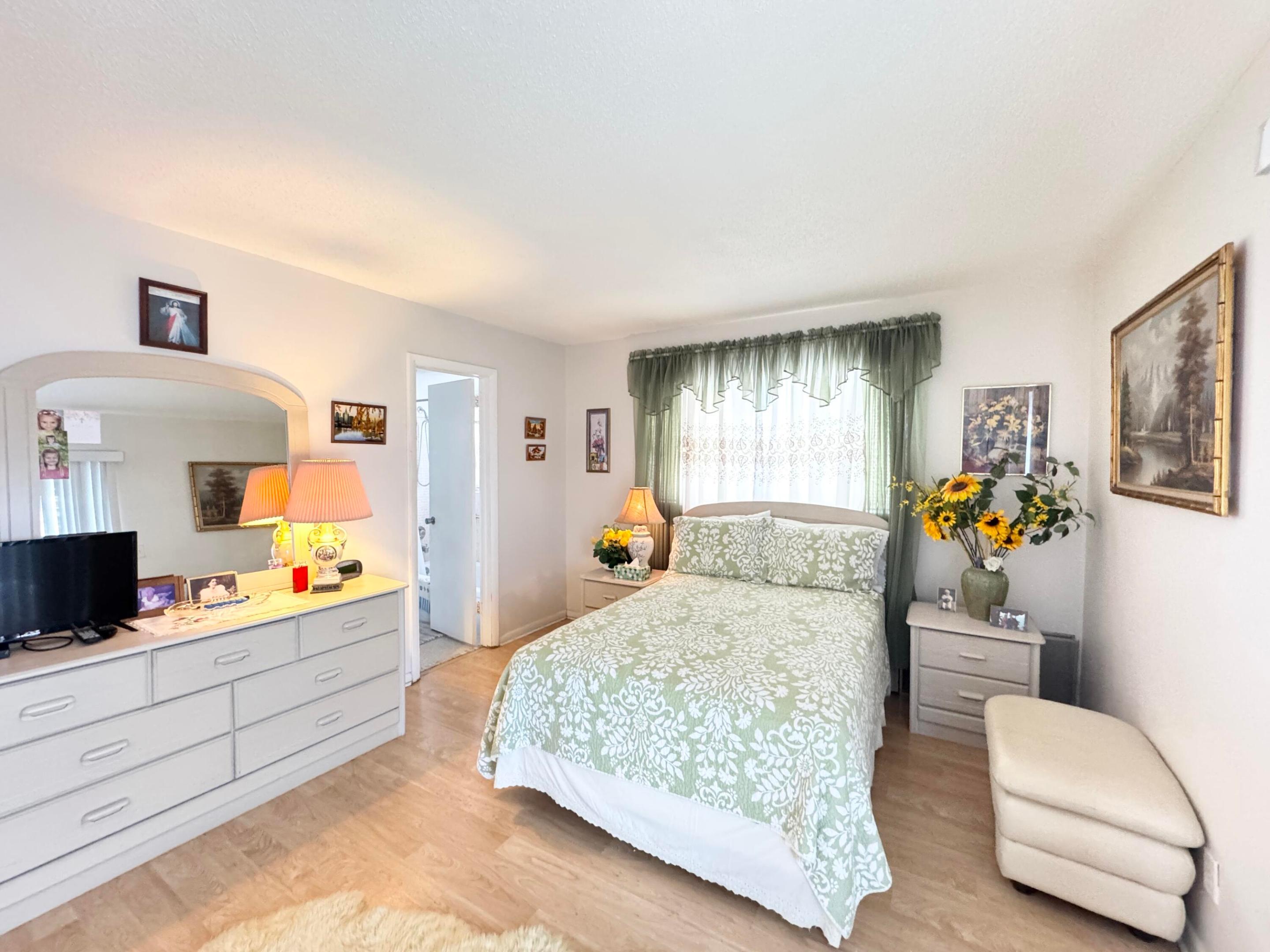BEDFORD CONDO - Residential