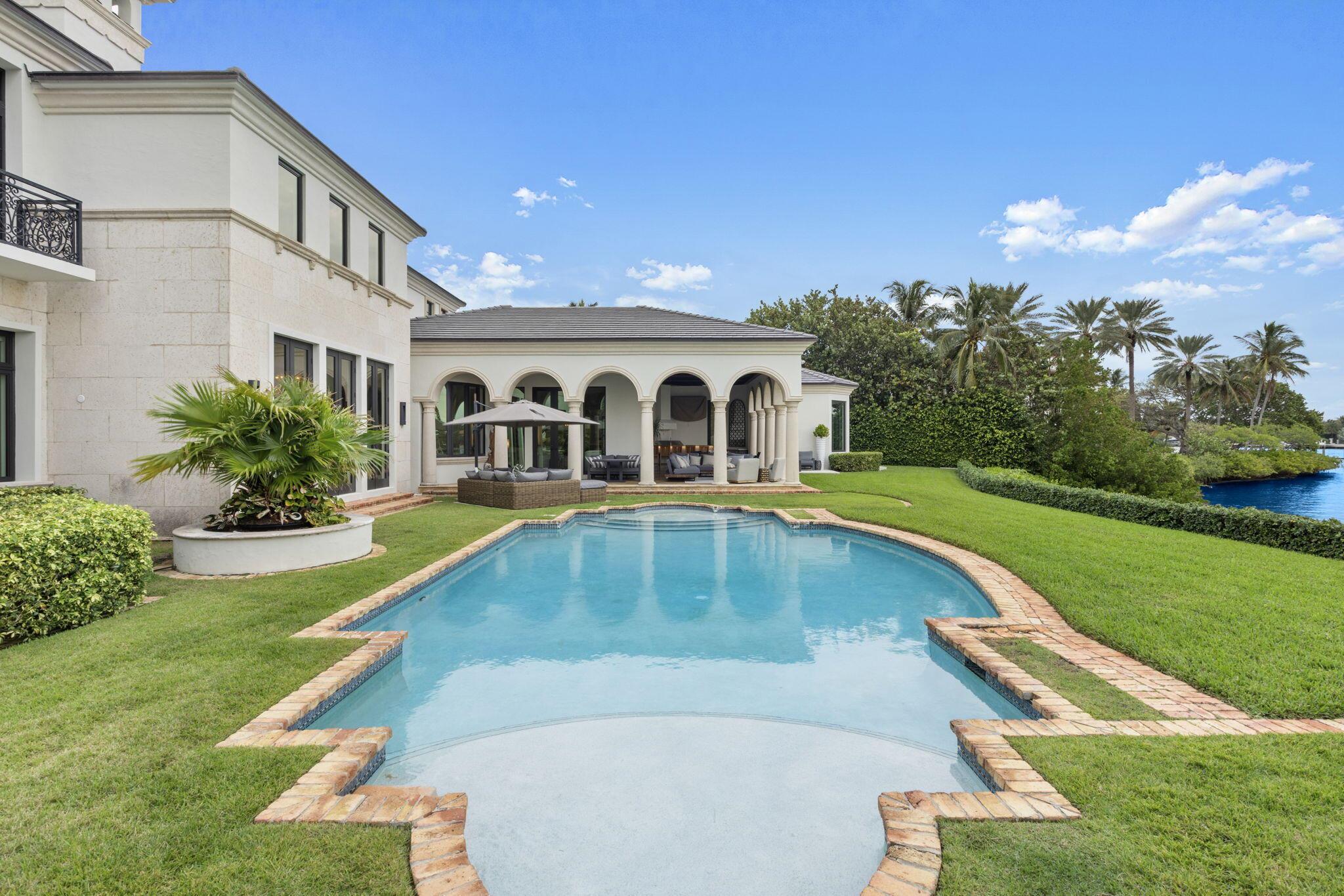 POINT MANALAPAN 11 - Residential