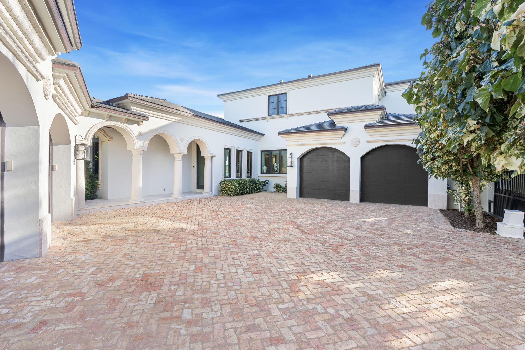 POINT MANALAPAN 11 - Residential