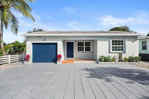 424 N B Street Lake Worth Beach FL 33460