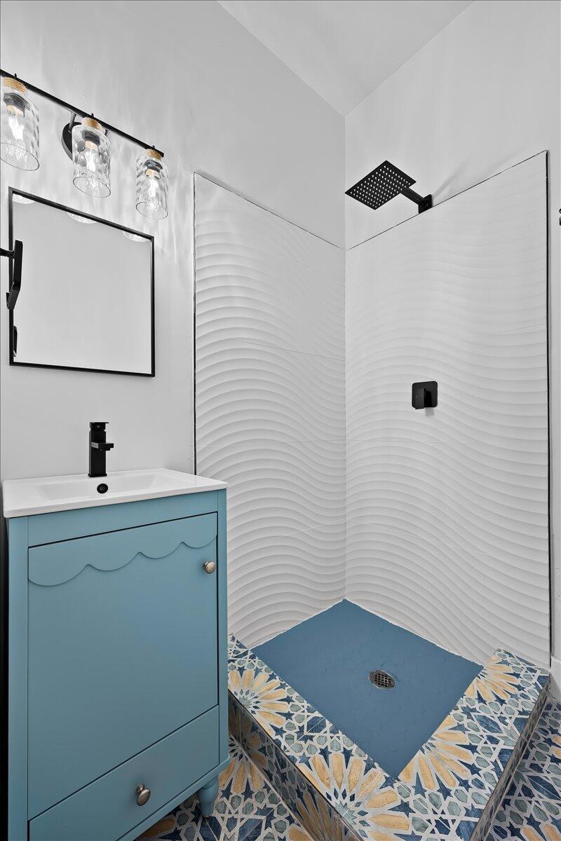 LAKE WORTH TOWN OF - Residential