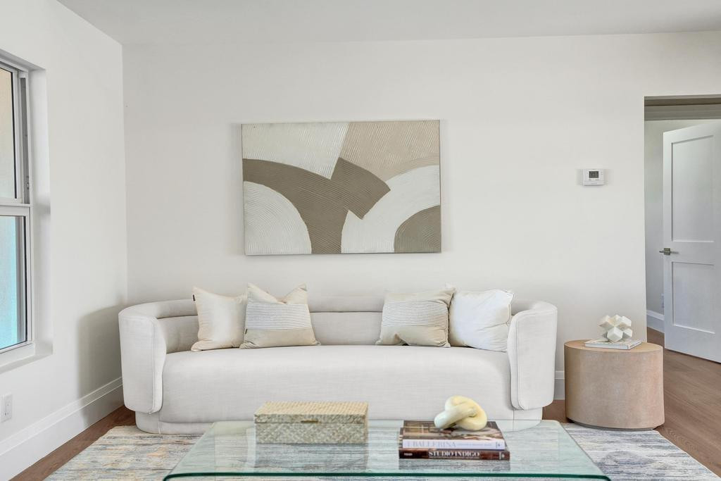 COVE 2ND SEC - Residential