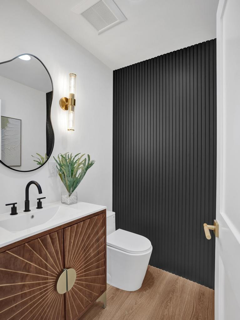 COVE 2ND SEC - Residential