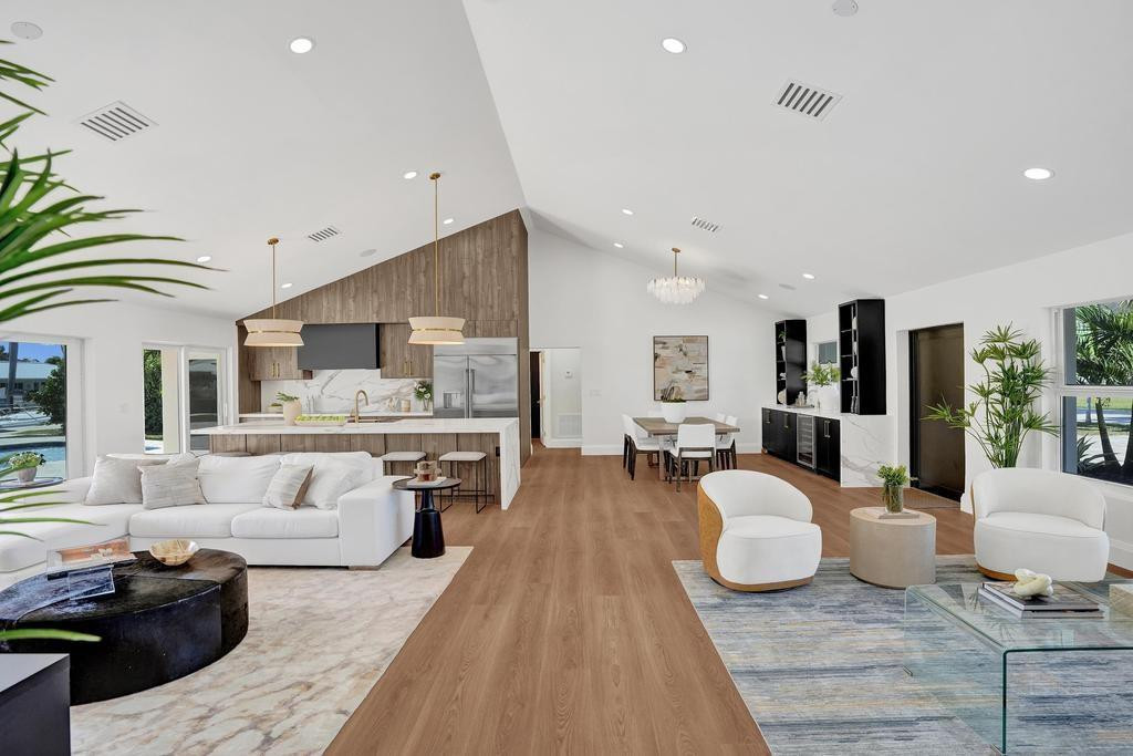 COVE 2ND SEC - Residential