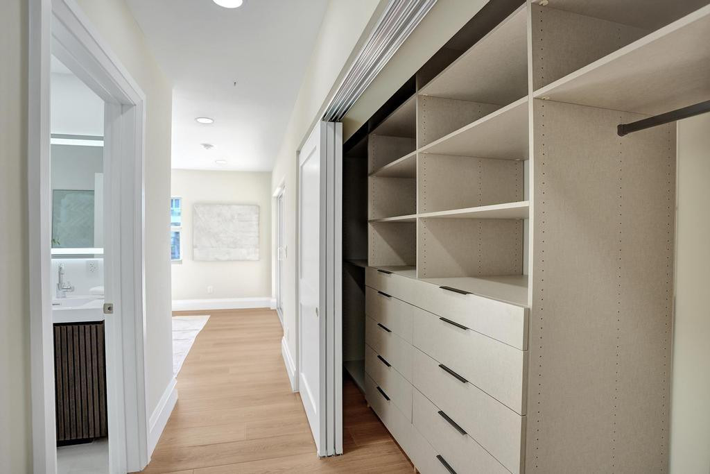 COVE 2ND SEC - Residential