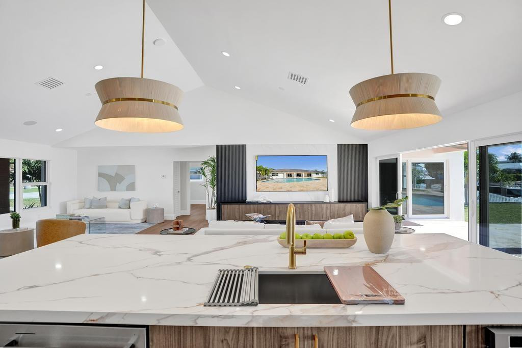 COVE 2ND SEC - Residential