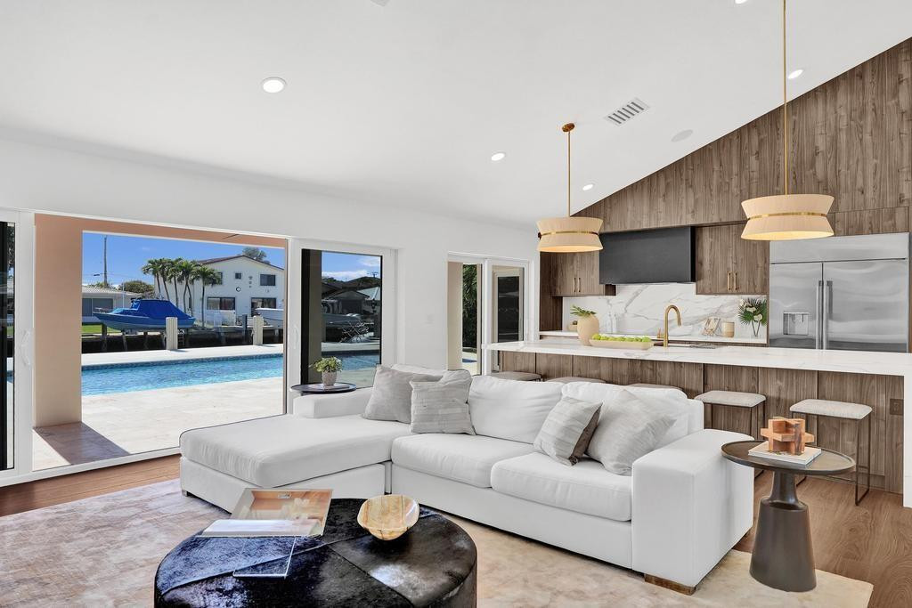 COVE 2ND SEC - Residential