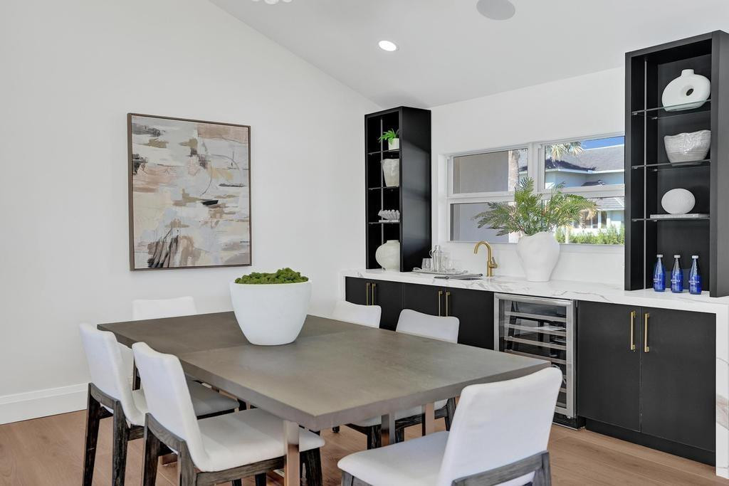 COVE 2ND SEC - Residential