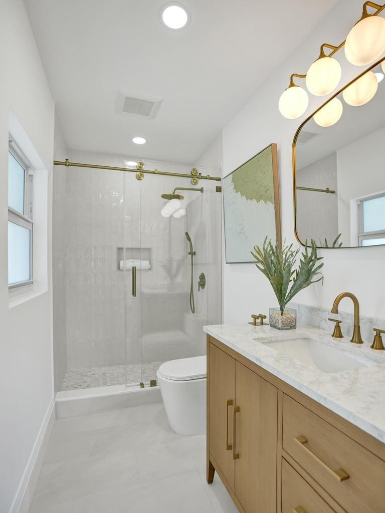 COVE 2ND SEC - Residential