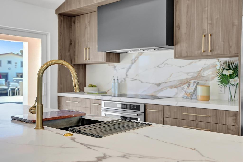 COVE 2ND SEC - Residential